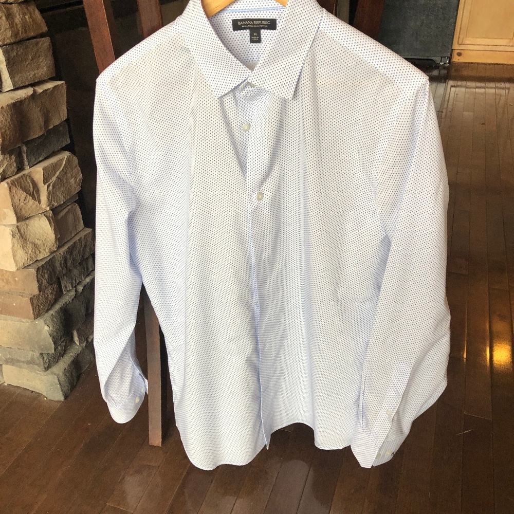 Banana Republic Slim Fit ( non iron) Dress Shirt